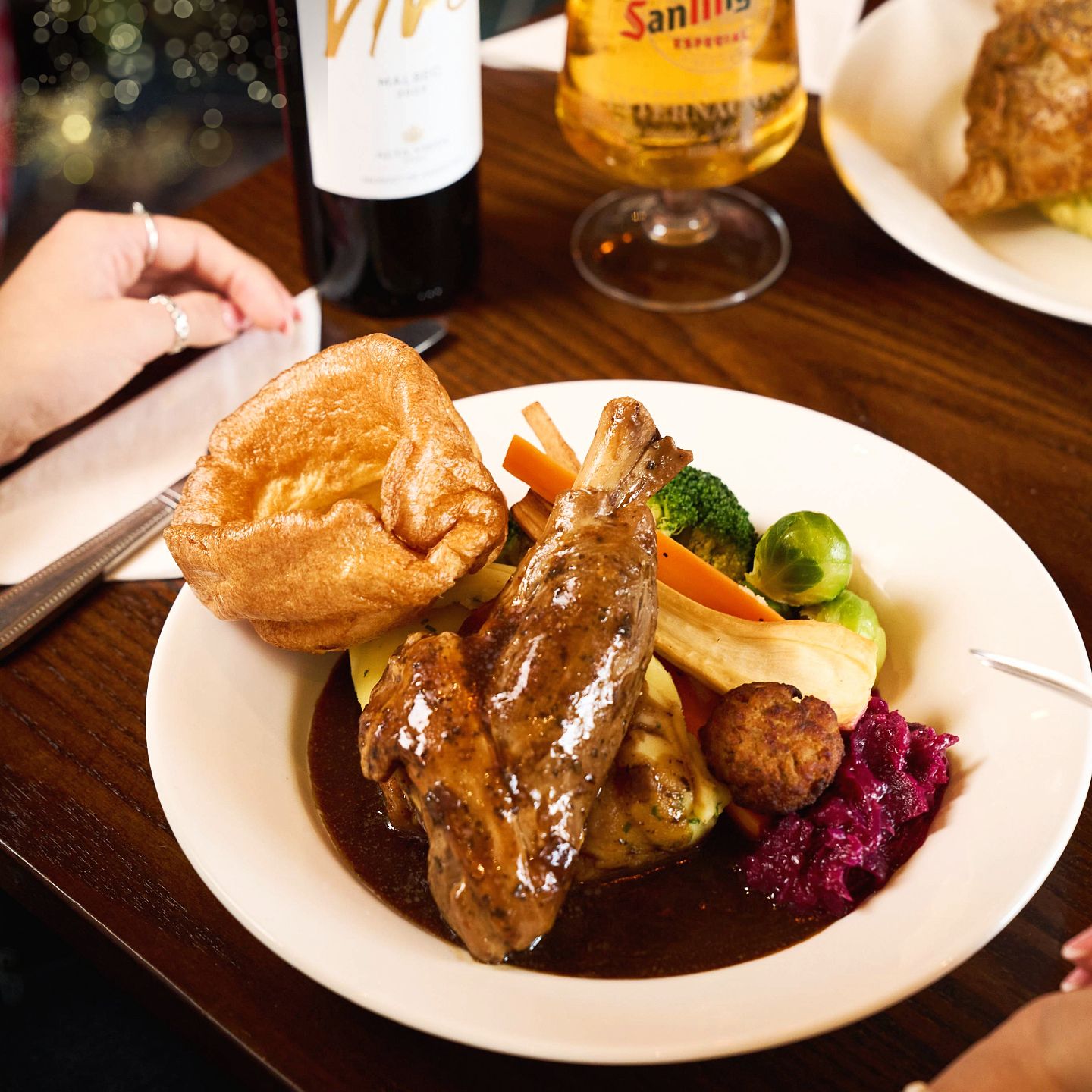 Christmas Day 2025 Lunch, Dinner & Dining at The Cherry Laurel in Bridgend Industrial Estate